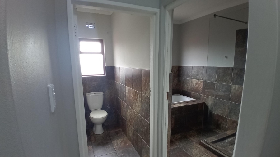7 Bedroom Property for Sale in Saldanha Western Cape